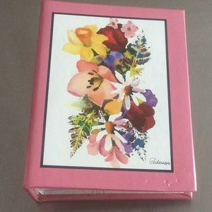 3 never used photo albums.